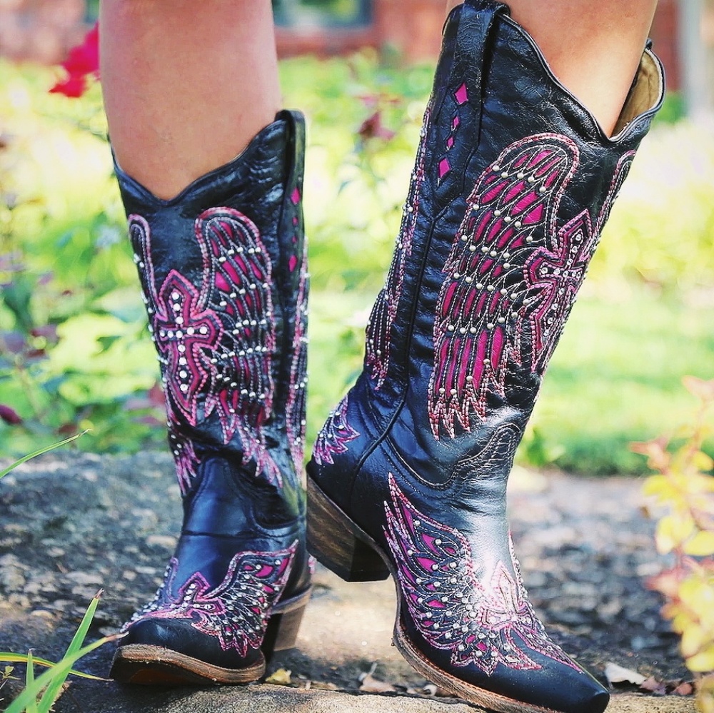 Corral Black & Pink Winged Cross Boots